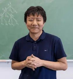 Yu Deng